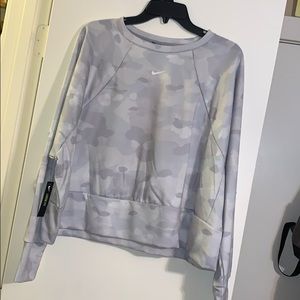 NWT Nike Dri Fit crop sweatshirt